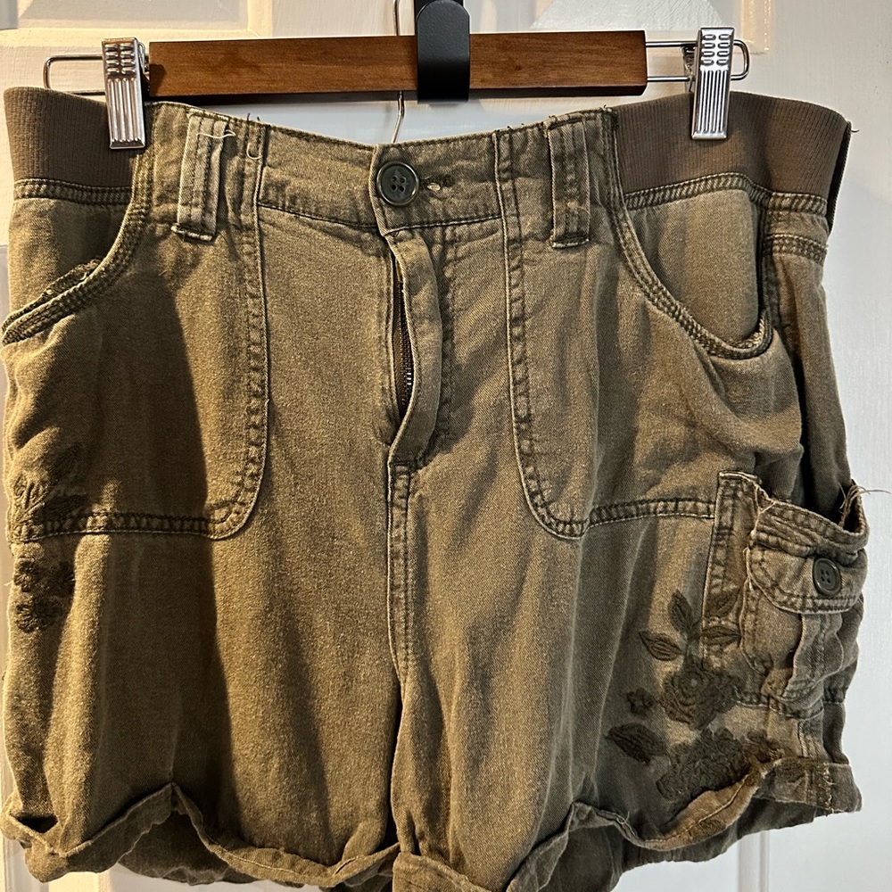 Knox Rose Cargo Shorts